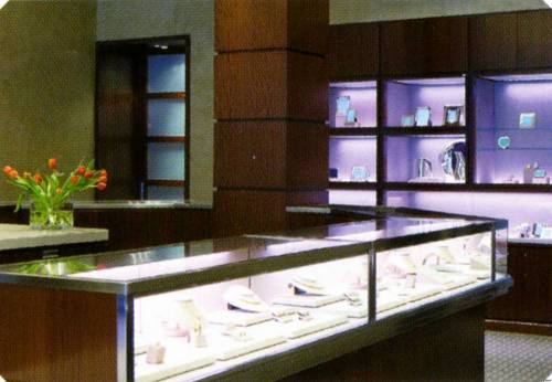 Салон-магазин "Tiffany & Co.": Внутренний вид